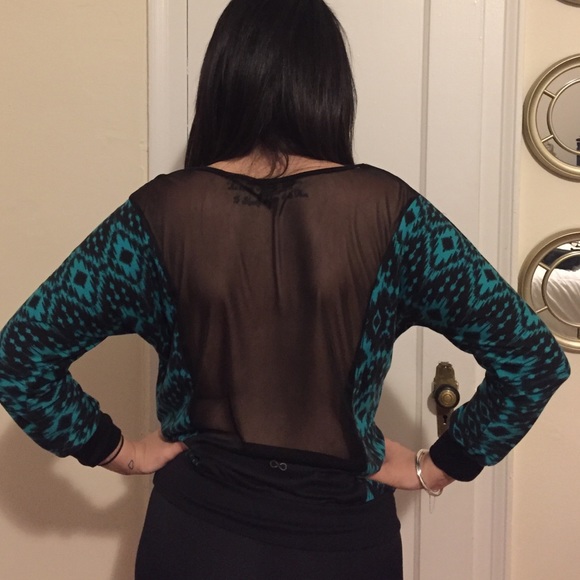 Blouse - Picture 2 of 2