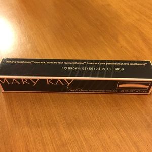 Mary Kay Lash Love Mascara in "I ❤️️ Brown"