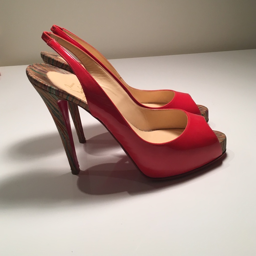 Authentic Christian Louboutin open-heel shoe!
