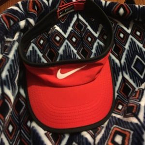 Nike visor