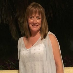 Meet your Posher, Suzanne