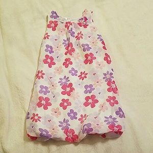 Pretty sleeveless dress