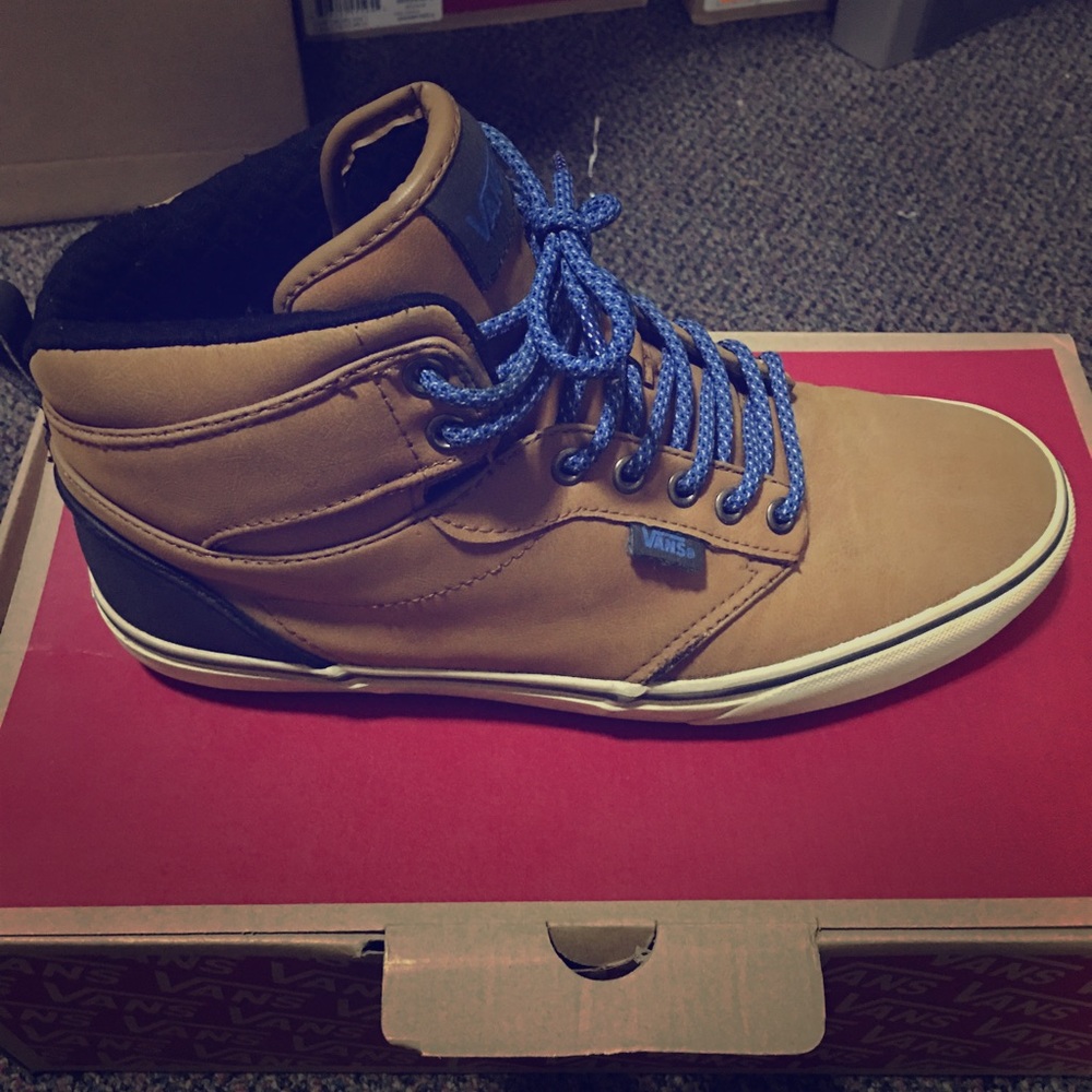 Vans Era Hi MTE Size (9.5)