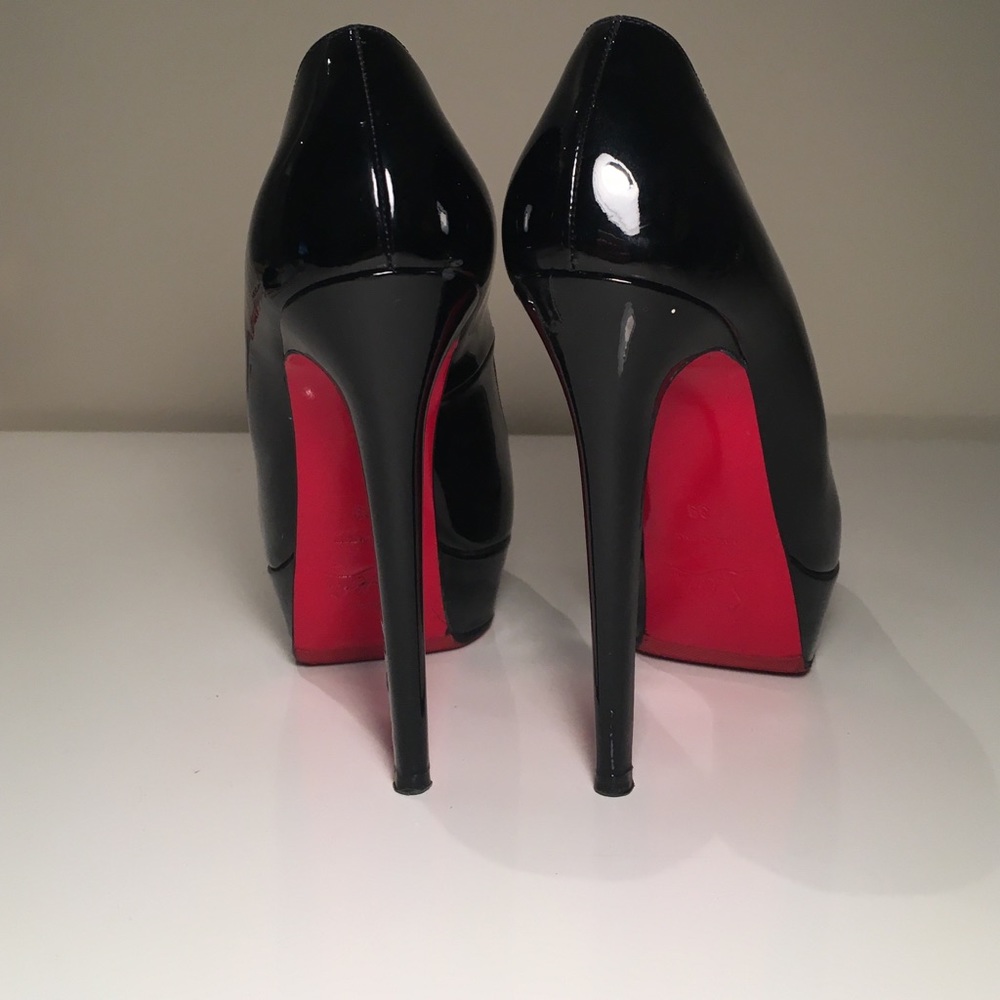 Authentic Christian Louboutin shoes ❤