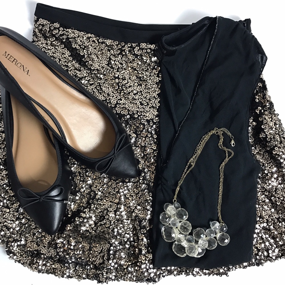 Express Gold Sequin Skirt Size 00