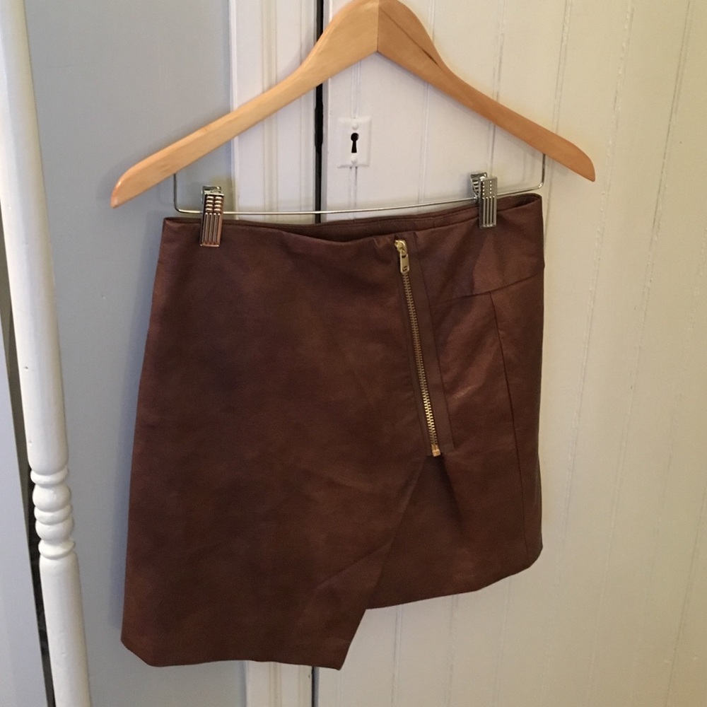Leather zip skirt