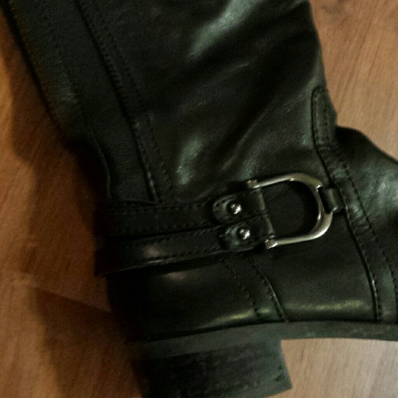 SOLD - Picture 3 of 4