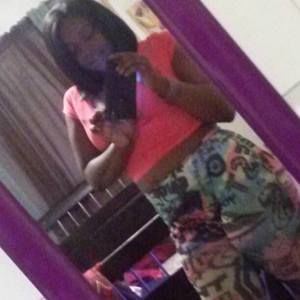 Meet your Posher, Dennise