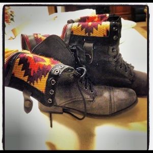 Steve Madden combat boots