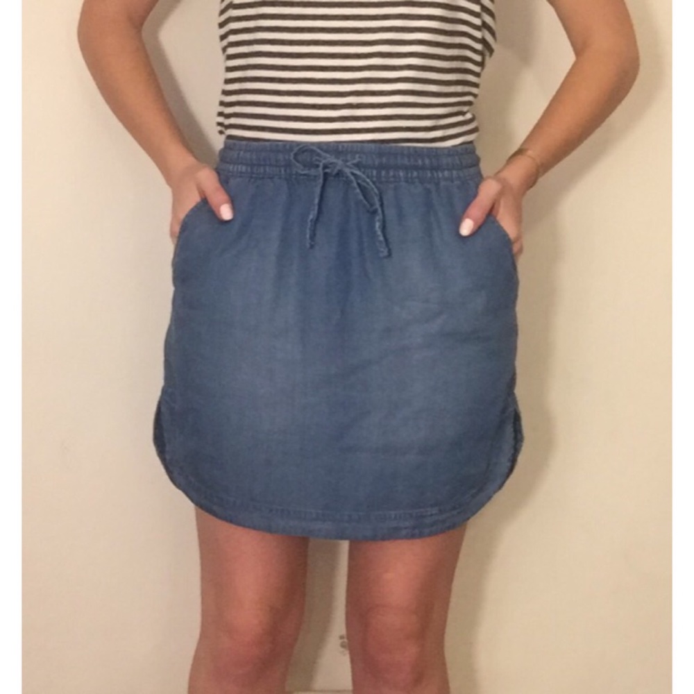 Denim skirt