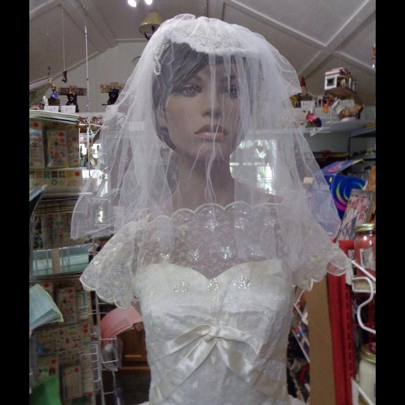 👗★❦꒒ik୧⌵♡⌵N୧w❦★ AUCTION PRICE👩🏻⚖️Vintage Fairytale Wedding Dress &Veil Sale - Picture 3 of 6