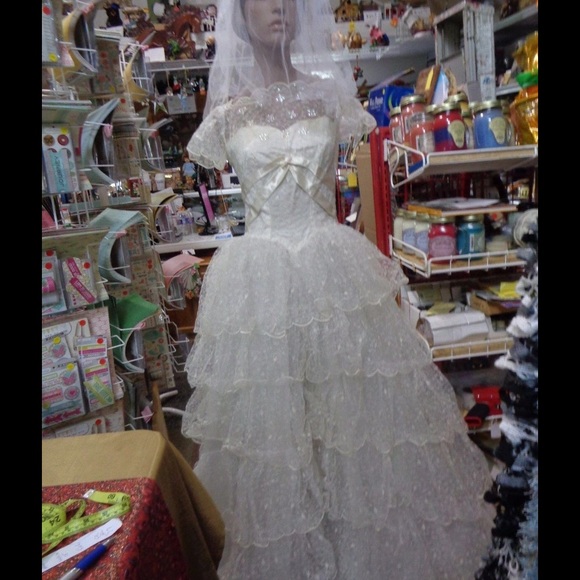 👗★❦꒒ik୧⌵♡⌵N୧w❦★ AUCTION PRICE👩🏻⚖️Vintage Fairytale Wedding Dress &Veil Sale - Picture 2 of 6