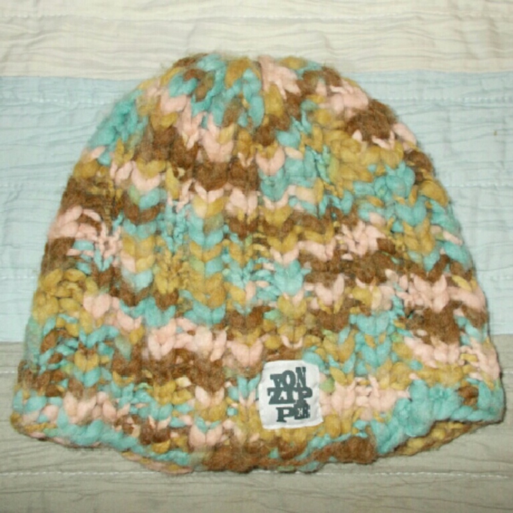 Von Zipper Crochet Beanie and matching scarf