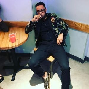 Meet your Posher, Sterling