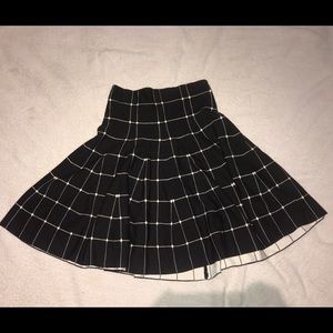 Black & White High-waisted Skirt