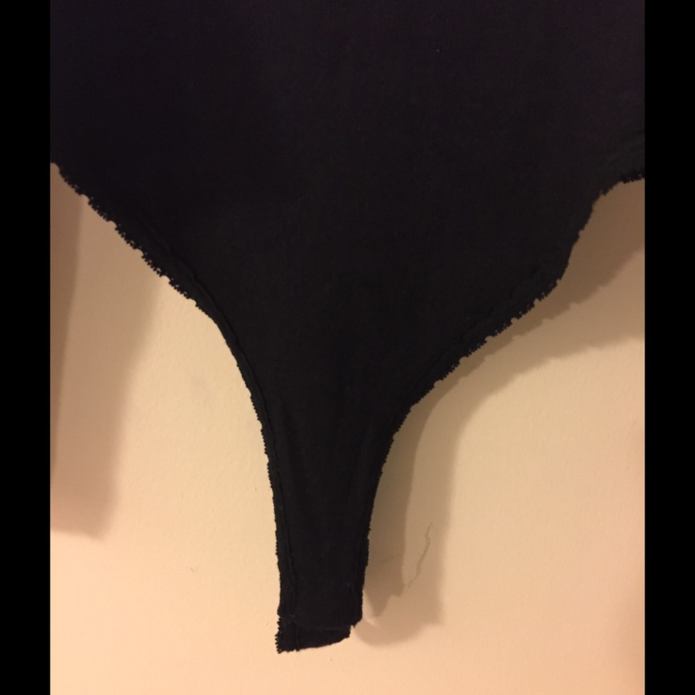 Vintage DKNY Bodysuit in Navy - Picture 6 of 8