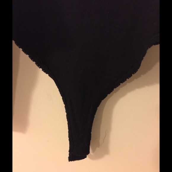 Vintage DKNY Bodysuit in Navy - Picture 6 of 8