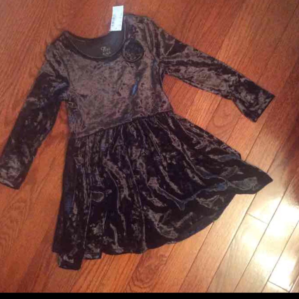 Girls Velvet dress