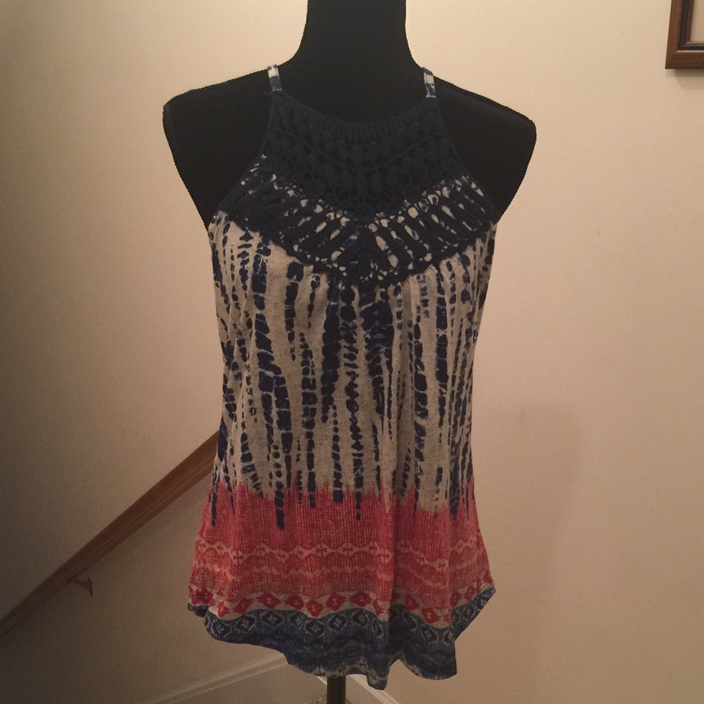 No boundaries top