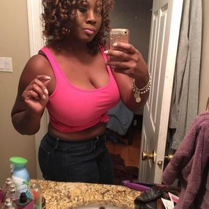 Meet your Posher, Latasha