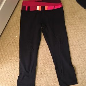 Lululemon crop yoga pants