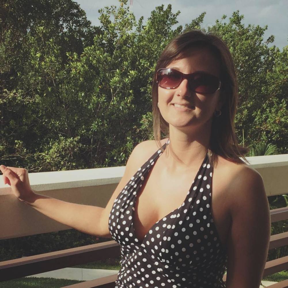 Meet your Posher, Melissa