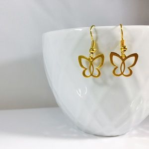 Back in stock! 🦋Beautiful gold butterfly earrings
