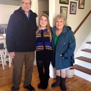 Meet your Posher, Dana