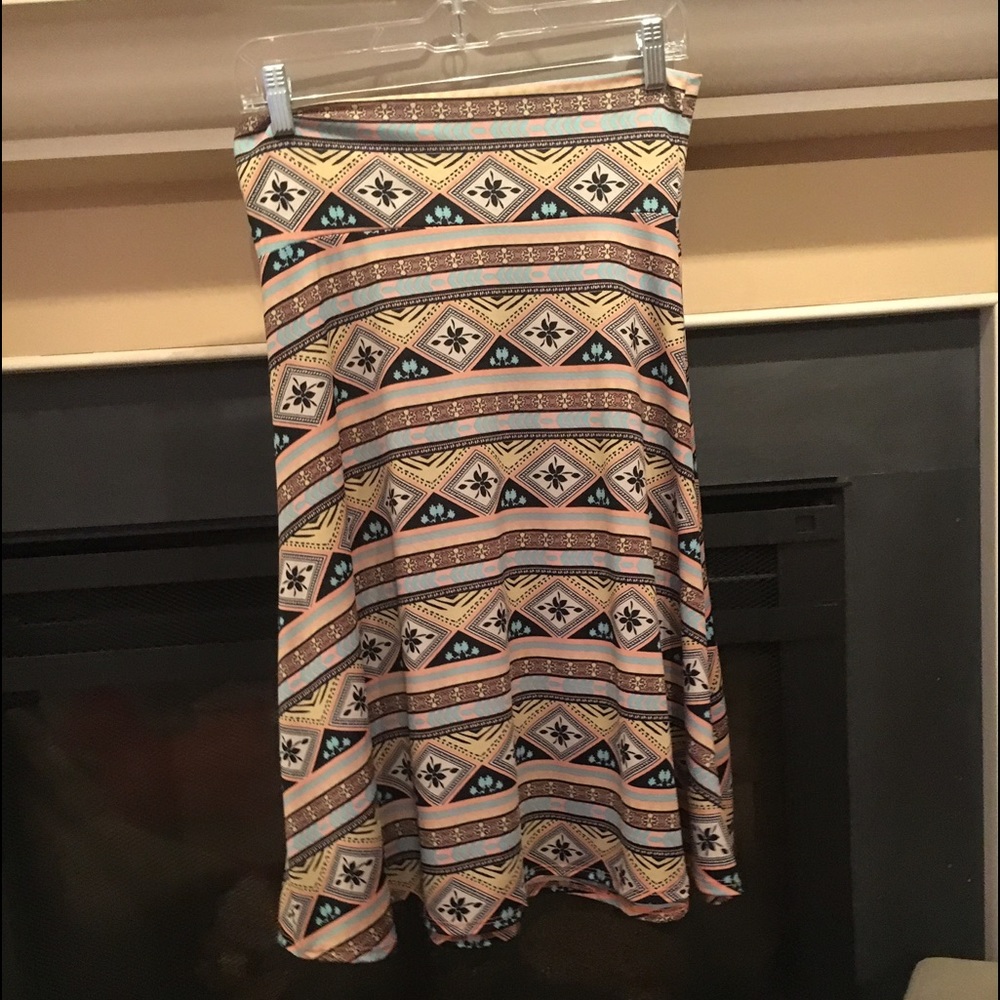LuLaroe Small Skirt