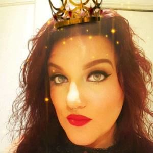 Meet your Posher, Melanie