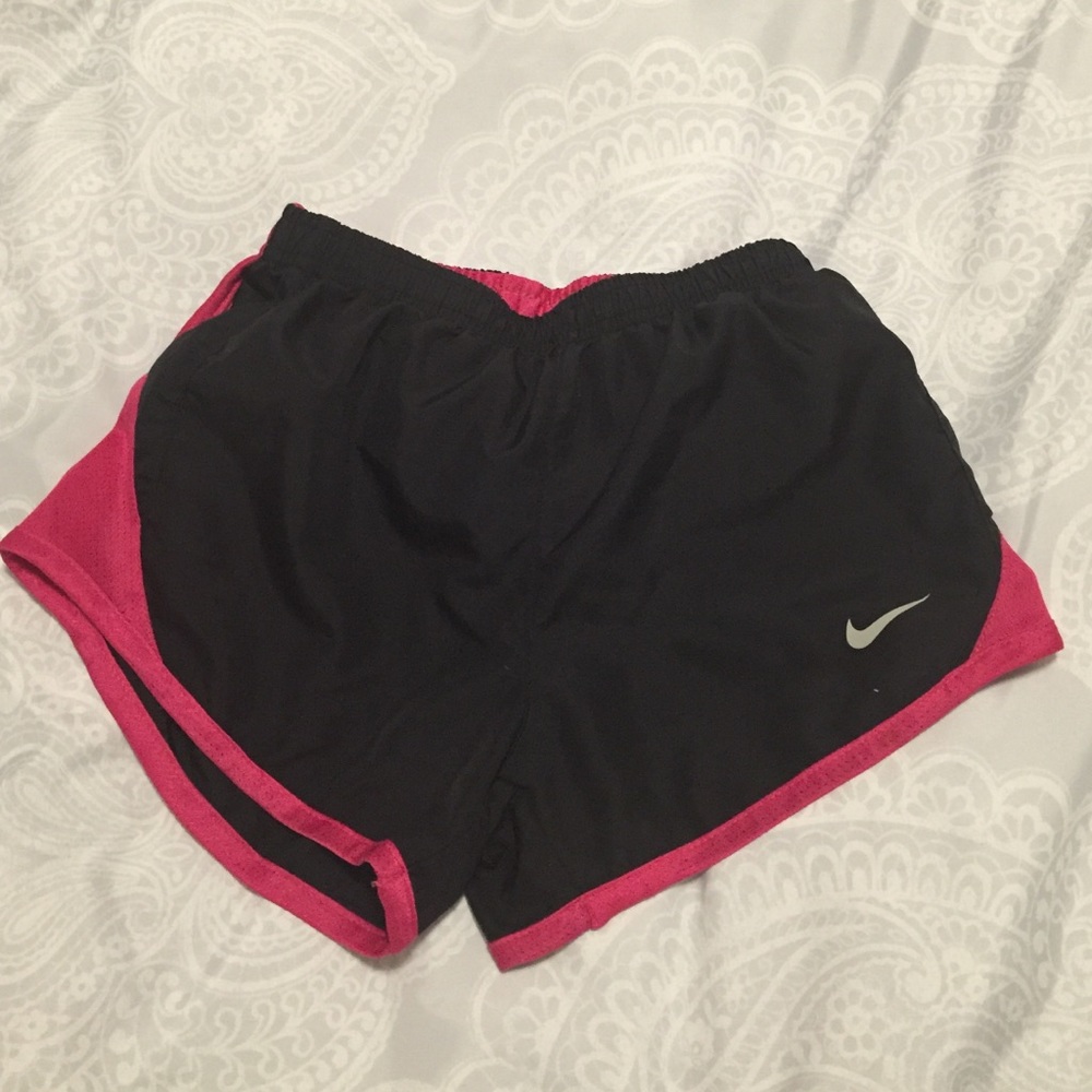 Little girls Nike dri-fit shorts