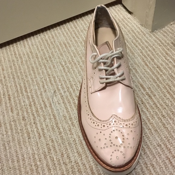 Sleepers - Picture 2 of 3