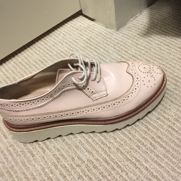 Sleepers - Picture 3 of 3