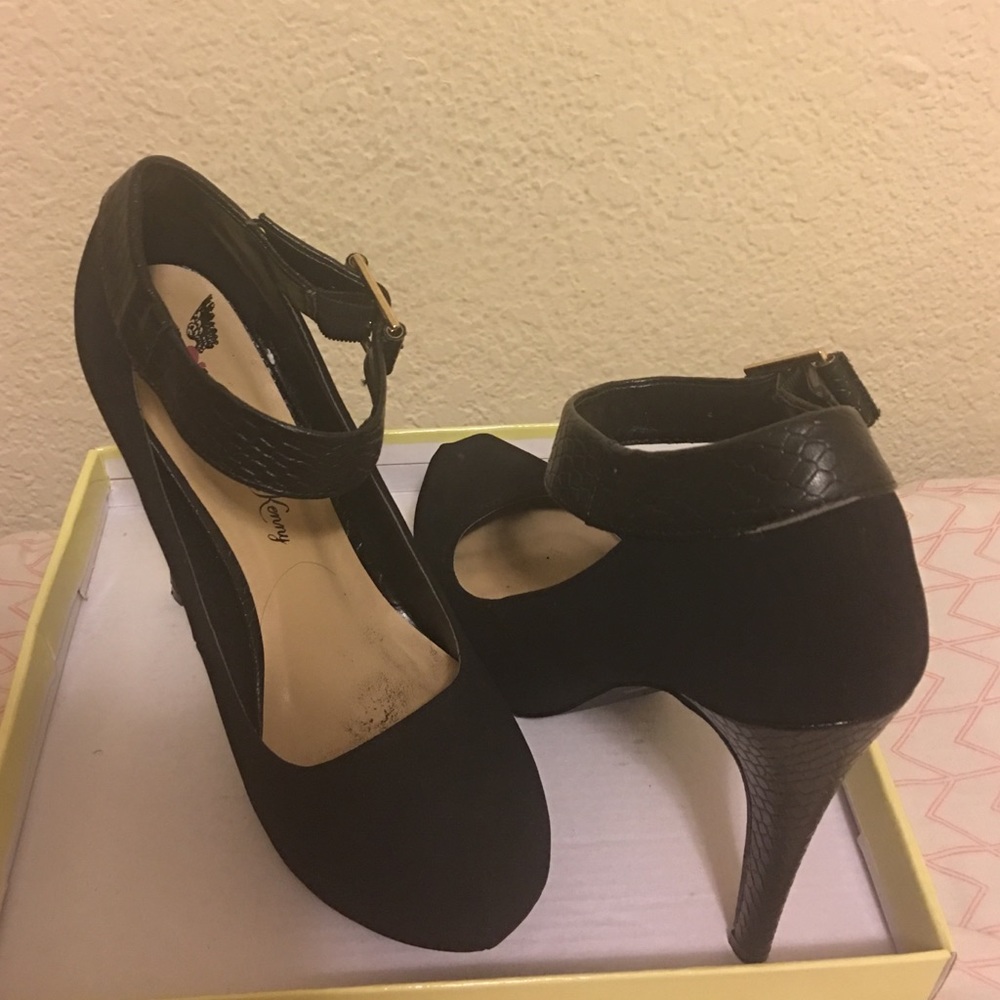 Black High Heels