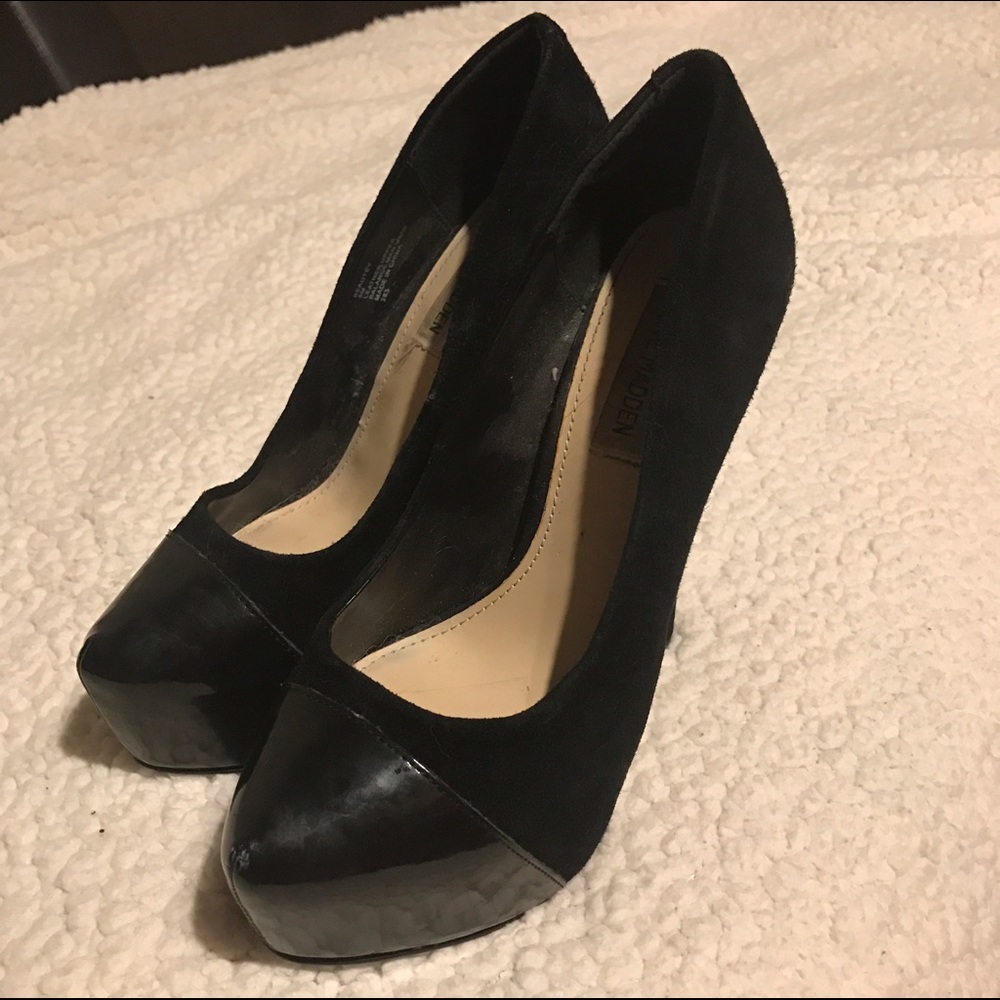 Steve Madden black suede and leather pumps!