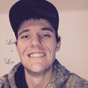 Meet your Posher, Drew