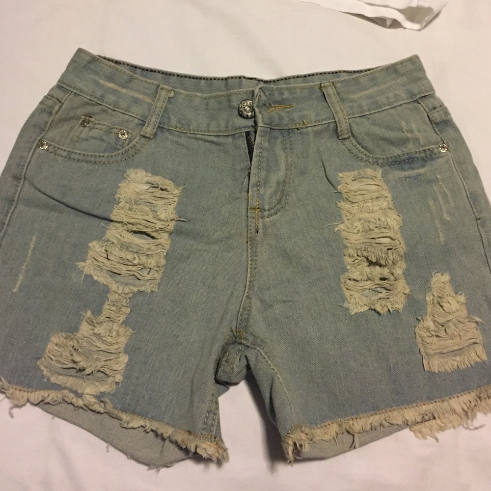 Loner jean shorts, like boyfriend jeans