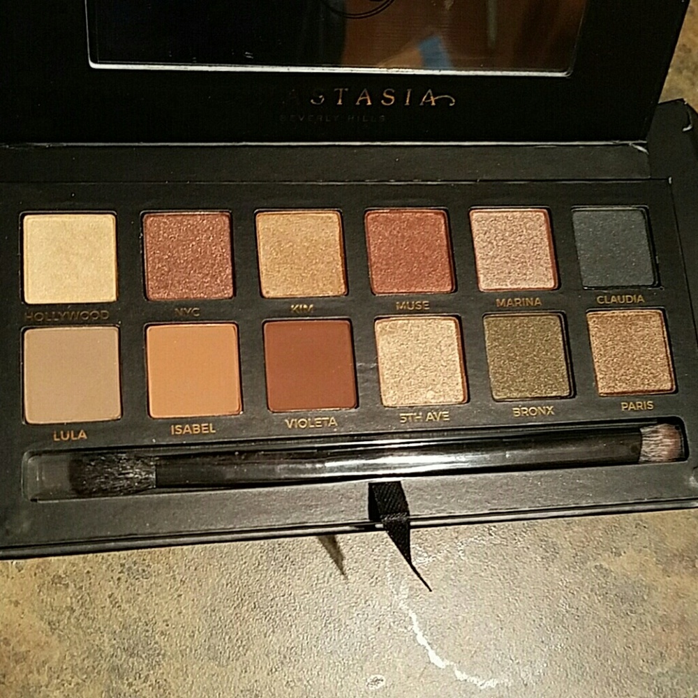 Master Palette by Mario