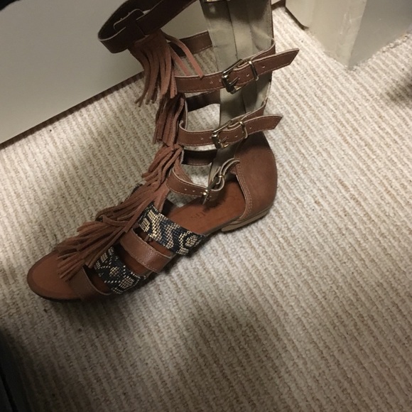 Beautiful - Picture 1 of 2