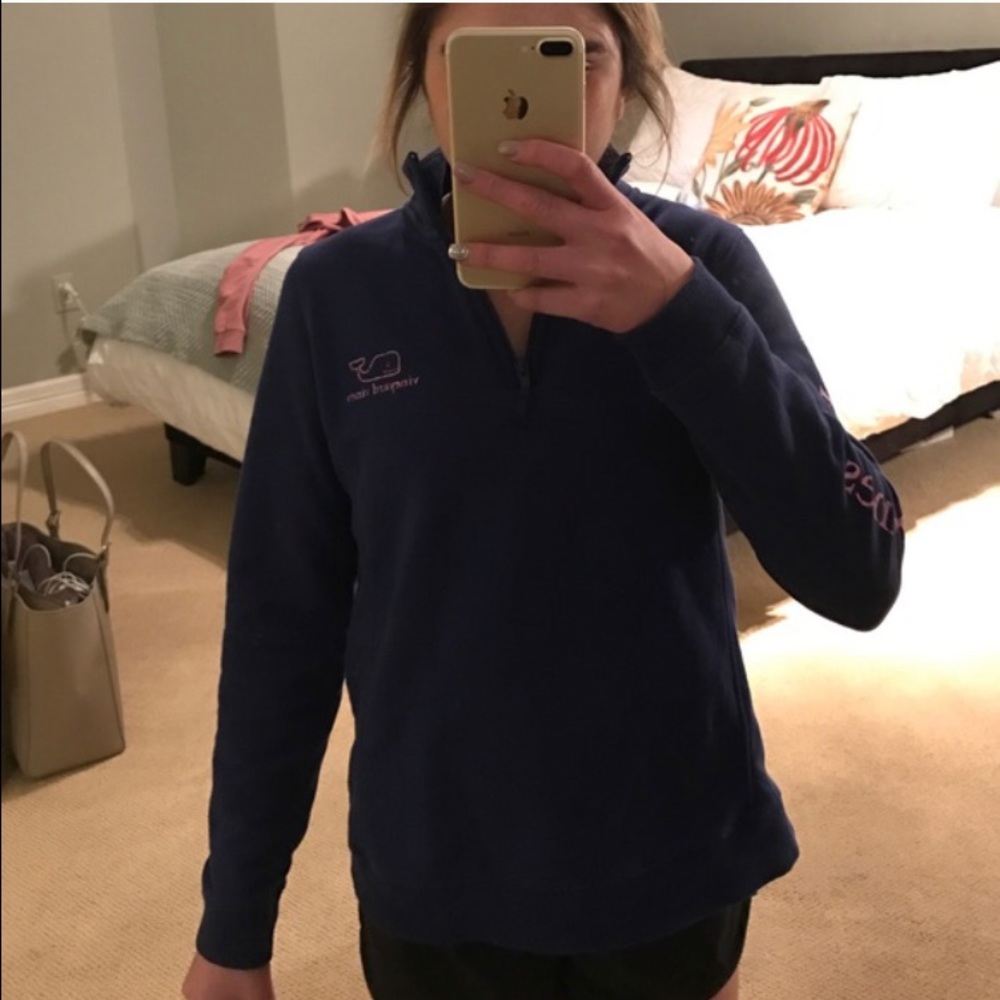 Vineyard vines 1/4 zip - Picture 3 of 4