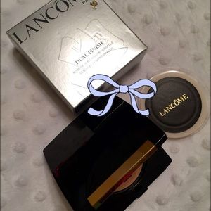 Lancome Dual Finish Matte NU III