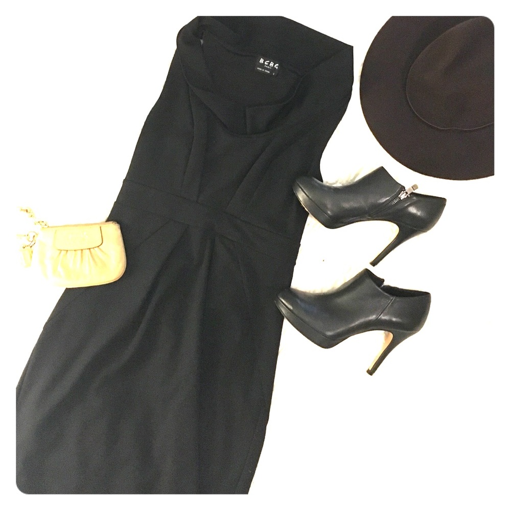 BCBG PARIS BLACK DRESS (Size 2)