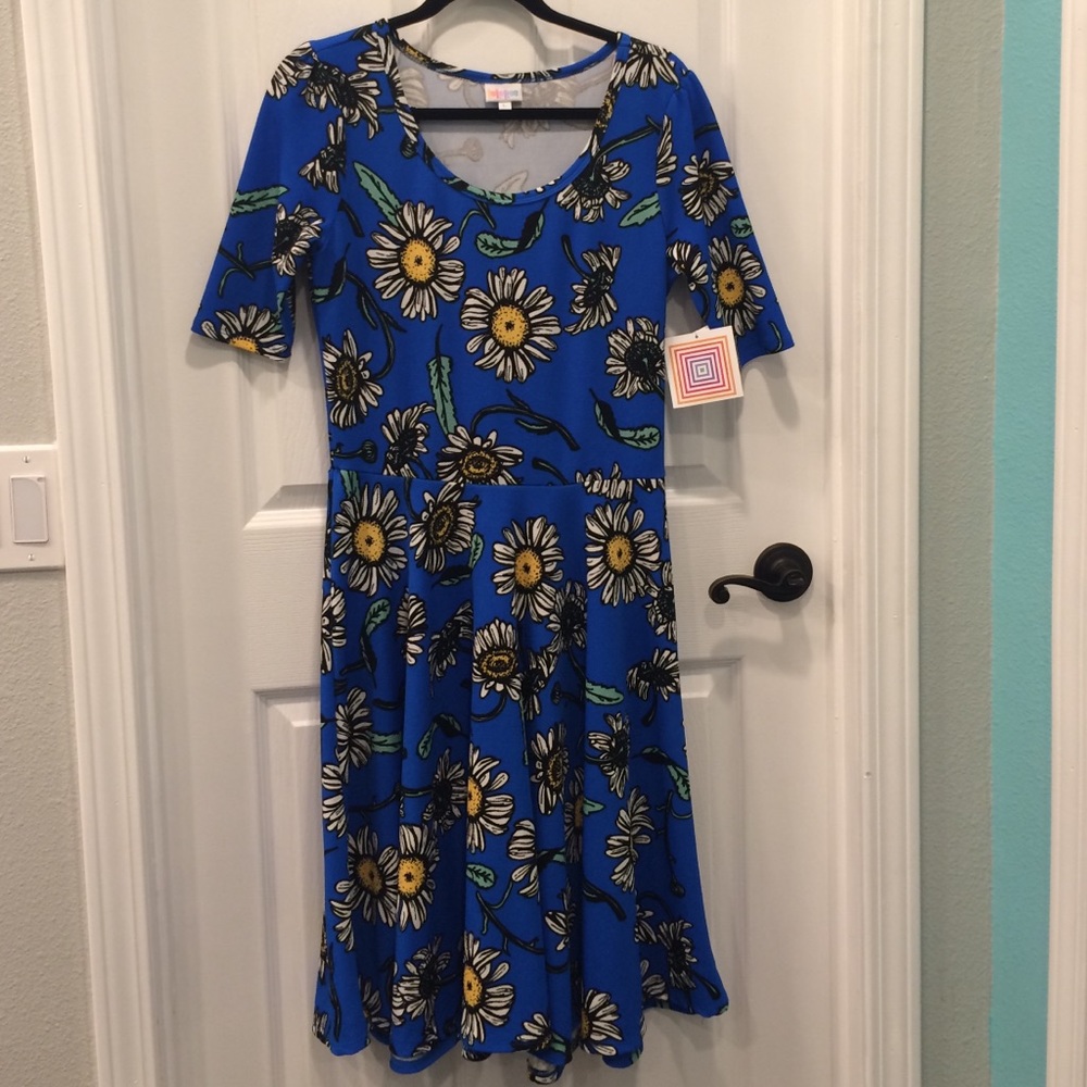 Lularoe Nicole dress