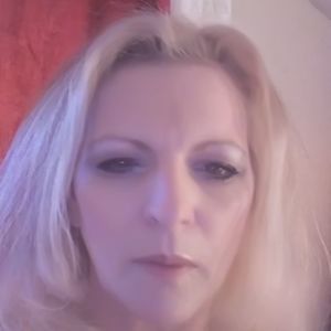 Meet your Posher, Vicki