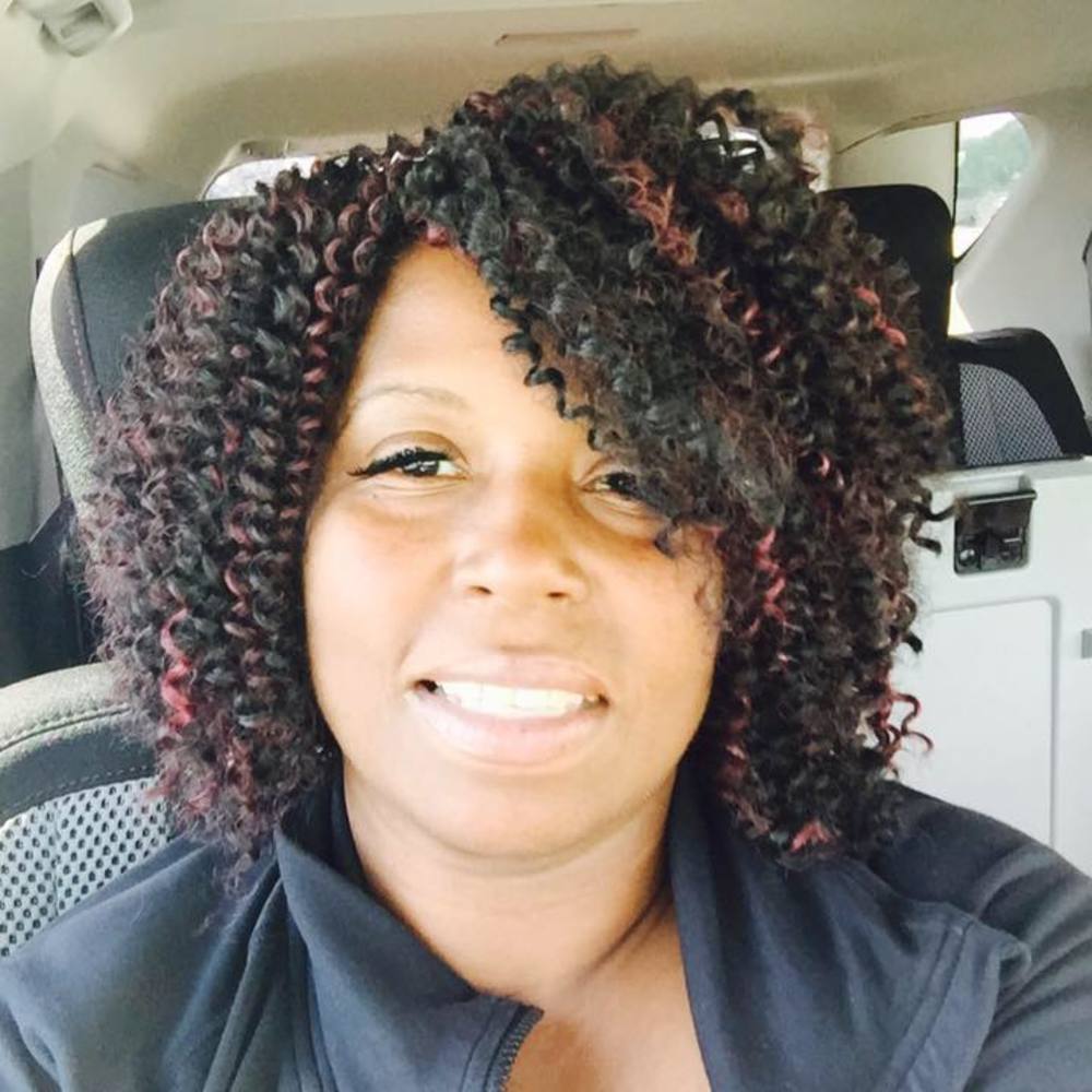 Meet your Posher, Taunya