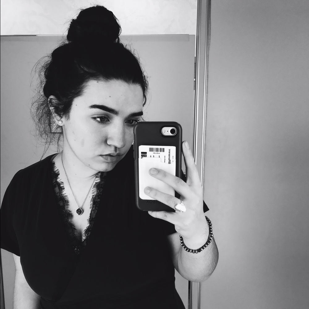 Meet your Posher, Lexi