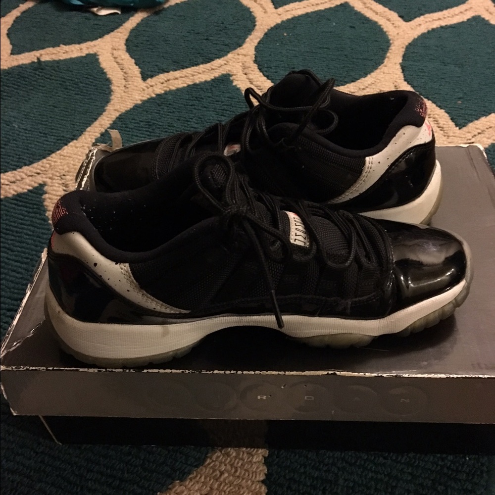 Jordan 11 infrared