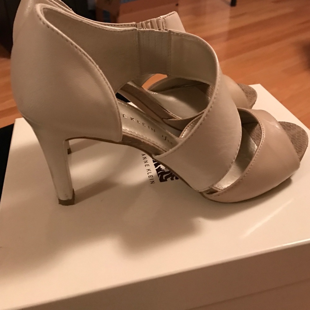 Anne Klein heels