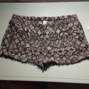 Print shorts