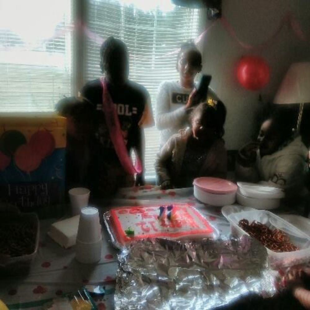 Meet your Posher, Verconica